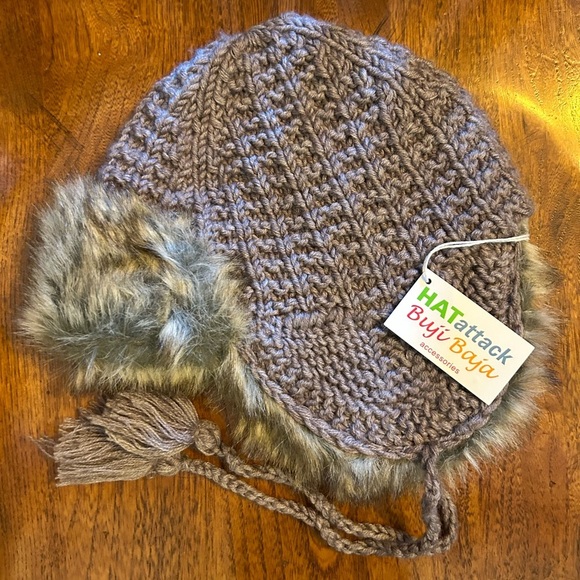 Hat Attack by Buji Baha Greige Fur Lined Hat NWT! - Picture 1 of 10
